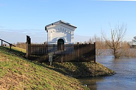 Water level recording shed