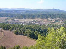 Castellolí vist des del castell de Castellolí.jpg