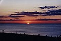 7月下旬のレイス・ポイント海岸の夕日