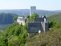 Gestaffelte Schildmauern, Burg Sterrenberg am Rhein