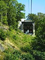 Bergstation von einer Gondel betrachtet