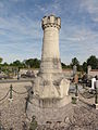 Monument aux morts au cimetière.