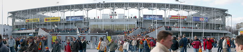 Panorama stadionu w Kielcach (zewnątrz)