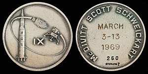 NASA space-flown Gemini and Apollo medallions