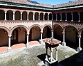 Cloister of Ospedale vecchio