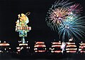 飯田町燈籠山祭り、高さ約16mの人形山車（燈籠山）