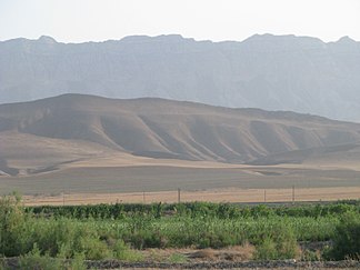 Blick von der Ahal-Ebene auf den Kopet-Dag