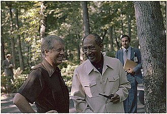 1978年卡特總統與埃及總統沙達特在大衛營