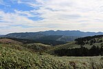 白草山から望む小秀山周辺の阿寺山地の山並み （2014年10月11日）