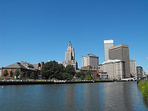 Providence belvárosa a Providence-folyó felől