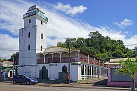 姆察佩雷清真寺