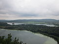 Lacs d'Ilay (second plan) et lac du Grand-Maclu (premier plan)