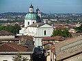 Basilica di San Luigi vista dal castello