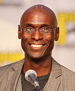 Lance Reddick interprète Papa Legba