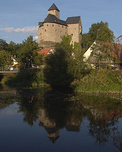 Lesní Nába pod hradem Falkenberg