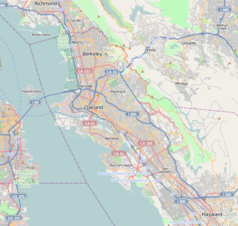 Mapa konturowa Oakland, blisko centrum na dole znajduje się punkt z opisem „Oakland Alameda Coliseum”