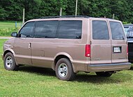 Second generation Chevrolet Astro, rear view