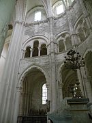 Interior de Saint-Germer-de-Fly