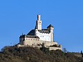 Castelo de Marksburg, o único castelo no val medio do Rin que nunca foi destruído.