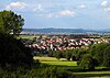 Blick vom Naherholungsgebiet „Steinkammer“ im Naturpark „Hessische Rhön“ auf Rückers