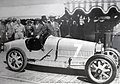 Этторе Бугатти перед премьерой Bugatti Type 35 на Гран-при Франции, 1924 год