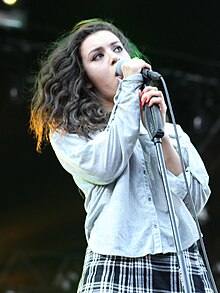 Charli XCX at 2013 Positivus.jpg