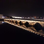 El puente de noche