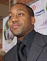 Jaleel White interpreta Tony