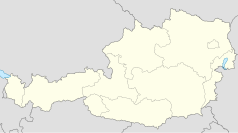 Mapa konturowa Austrii, blisko centrum na prawo u góry znajduje się punkt z opisem „Linz”