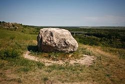 A glacial boulder in Nizhnekhopyorsky Nature Park in Kumylzhensky District