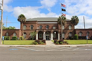 Gilchrist County Courthouse (2016)