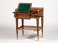 Writing table made for Marie-Antoinette by Jean-Henri Riesener, 1780–1785