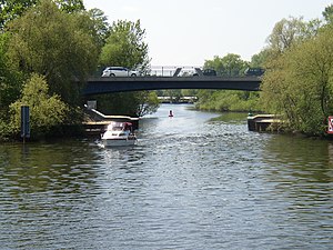 Strengbrücke