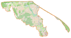 Mapa konturowa powiatu puckiego, blisko prawej krawiędzi na dole znajduje się punkt z opisem „Hel”
