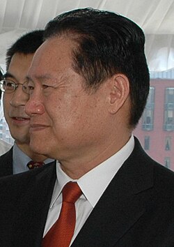 Zhou Yongkang valokuvassa vuodelta 2006.