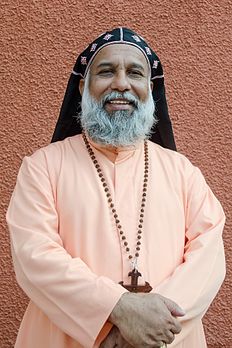 Le cardinal Baselios Cleemis, primat de l'Église catholique syro-malankare. (définition réelle 2 476 × 3 713)