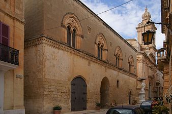 Palazzo Santa Sofia, Mdina, Malta c. 1233 (first floor)