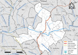 Carte en couleur présentant le réseau hydrographique de la commune