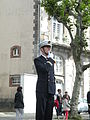 士官用冬服の海軍大尉（2012年7月14日）