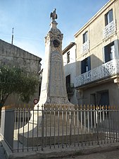 Le monument aux morts (place de la Liberté)[72].