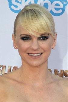 Anna Faris na premiéře filmu Strážci Galaxie v červenci roku 2014