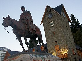 Monumento ecuestre a Julio Argentino Roca (Centro Cívico de Bariloche).