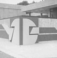 Betonrelief Tiefenbachschule, Stuttgart, 1972/1973.