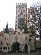 El gótico tardío Bayertor en Landsberg am Lech