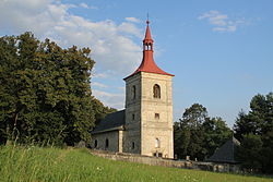 Kostel svatého Jakuba Staršího s kostnicí