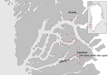 Diese Karte zeigt einen Teil der grönländischen Westküste mit zahlreichen roten Punkten und den Ortsnamen Anavik, Lysufjord und Sandnes.