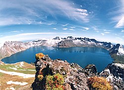 Lago Paradiso, sul monte Baekdu al confine tra Cina e Corea del Nord