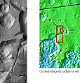 THEMIS在歐羅姆混沌看見的巨大峽谷，集水溝在這個緯度是很罕見的。影像取自珍珠灣區。