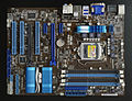 Una placa base Asus, P8H67-V.