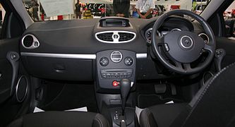 Renault Clio Facelift Interior.